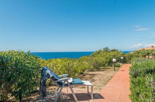 Foto 4 - Haus mit 2 Schlafzimmern in Trinità d'Agultu e Vignola mit garten und blick aufs meer