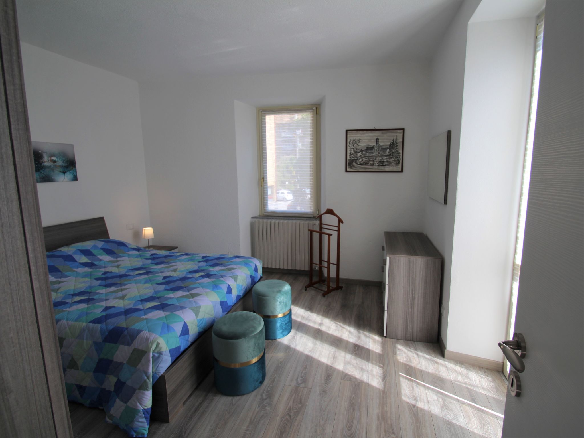 Foto 11 - Appartamento con 2 camere da letto a Luino con vista sulle montagne