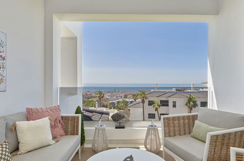 Foto 25 - Appartamento con 3 camere da letto a Estepona con piscina e vista mare