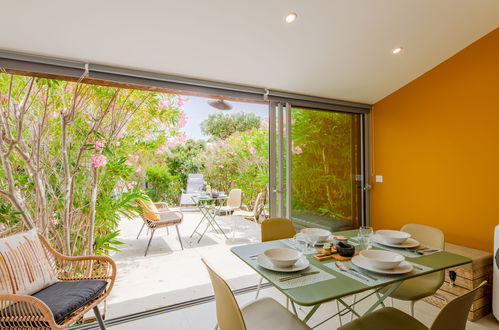 Photo 2 - Maison de 2 chambres à Sainte-Maxime avec piscine et terrasse