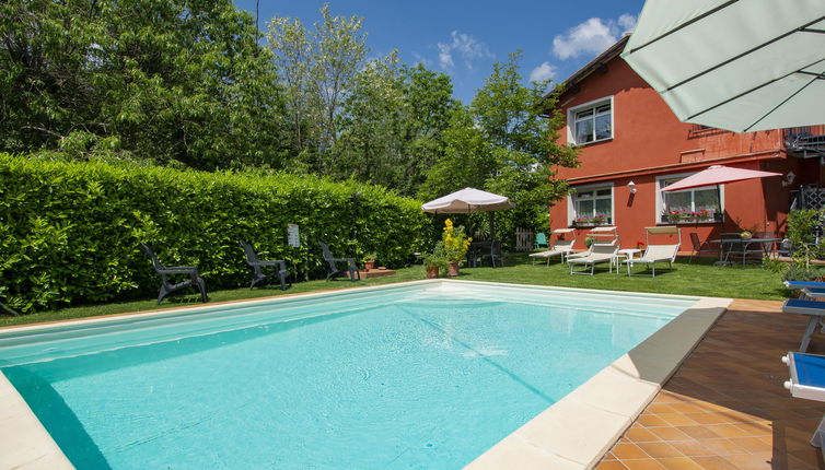 Photo 1 - Appartement de 3 chambres à Marliana avec piscine et jardin