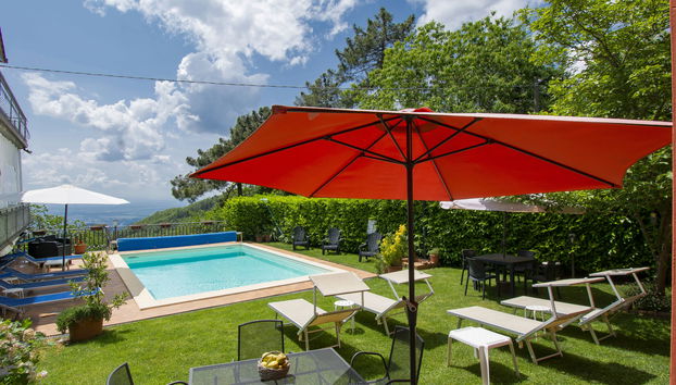 Apartamento de 4 quartos em Marliana com piscina e jardim - Foto 2
