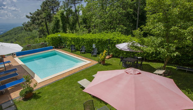 Apartamento de 4 quartos em Marliana com piscina e jardim - Foto 2