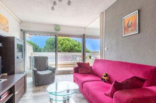 Photo 1 - 2 bedroom Apartment in Le Grau-du-Roi with terrace and sea view