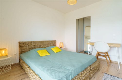 Foto 11 - Appartamento con 2 camere da letto a Bayonne con vista mare