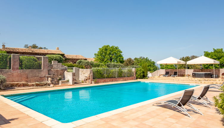 Foto 1 - Appartamento a Roquebrune-sur-Argens con piscina e vista mare