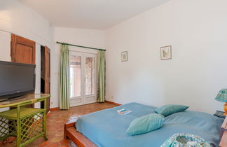 Foto 2 - Apartamento em Roquebrune-sur-Argens com piscina e jardim