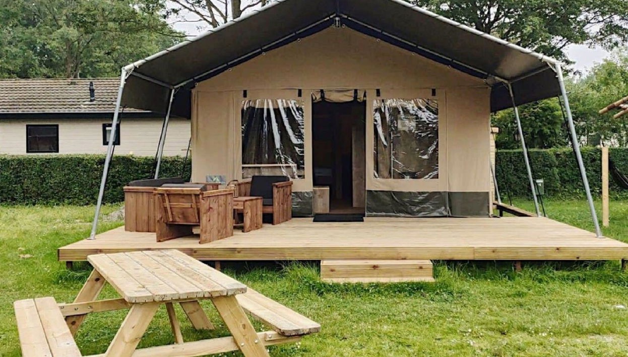 Haus mit 1 Schlafzimmer in Noord-Scharwoude mit schwimmbad und garten - Foto 1
