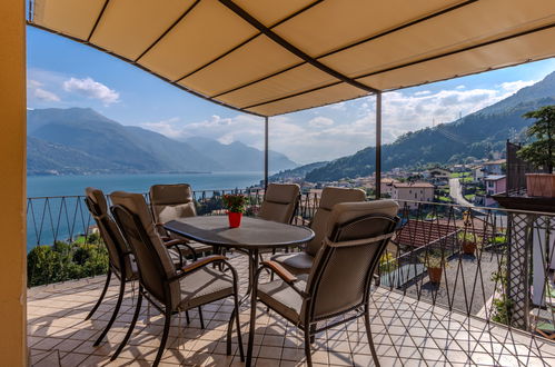 Foto 1 - Appartamento con 2 camere da letto a Musso con piscina e vista sulle montagne