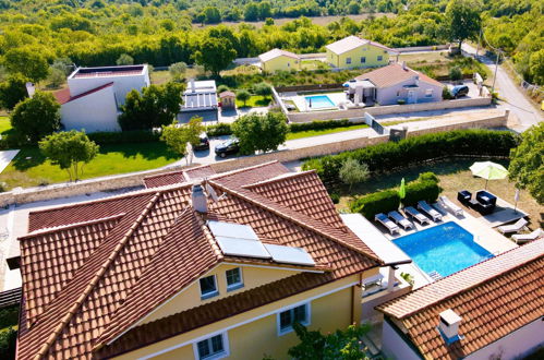 Foto 3 - Casa de 5 habitaciones en Marčana con piscina privada y vistas al mar