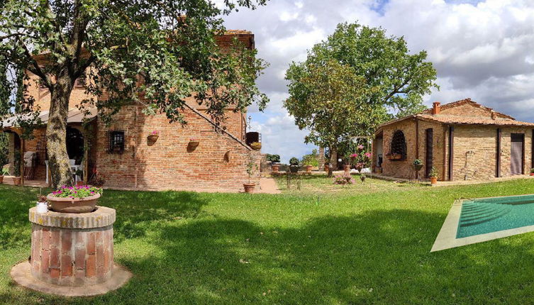 Foto 1 - Casa de 2 quartos em Cortona com piscina privada e jardim