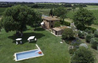 Foto 1 - Casa de 2 quartos em Cortona com piscina privada e jardim