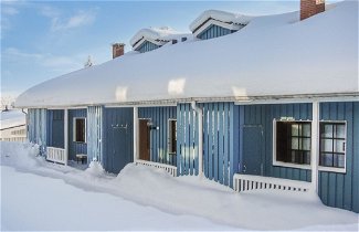 Foto 2 - Casa de 3 habitaciones en Inari con sauna y vistas a la montaña