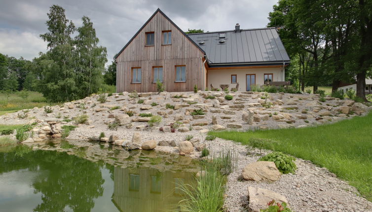 Foto 1 - Appartamento con 3 camere da letto a Kořenov con giardino e terrazza