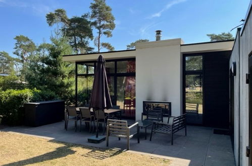 Photo 1 - Maison de 3 chambres à Otterlo avec piscine et terrasse