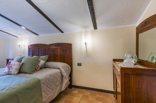 Photo 17 - 2 bedroom Apartment in Castagneto Carducci with swimming pool and garden