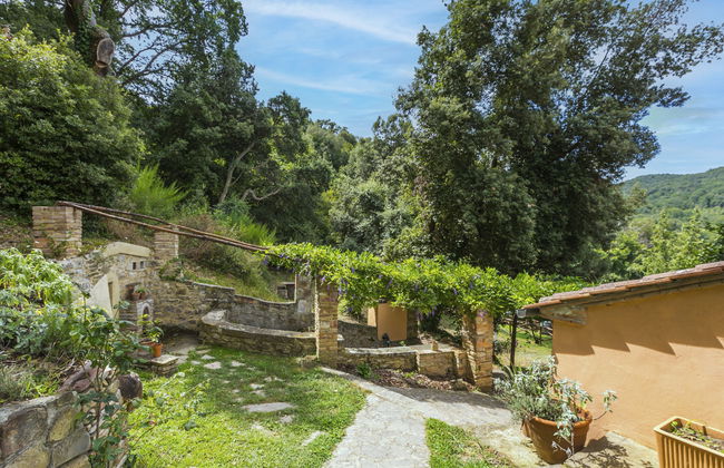 Apartamento de 2 quartos em Castagneto Carducci com piscina e jardim - Foto 42
