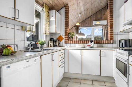 Foto 25 - Casa de 4 quartos em Løkken com terraço e sauna