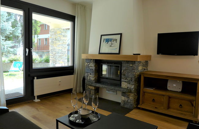 Apartamento de 2 quartos em Crans-Montana com jardim e terraço - Foto 9