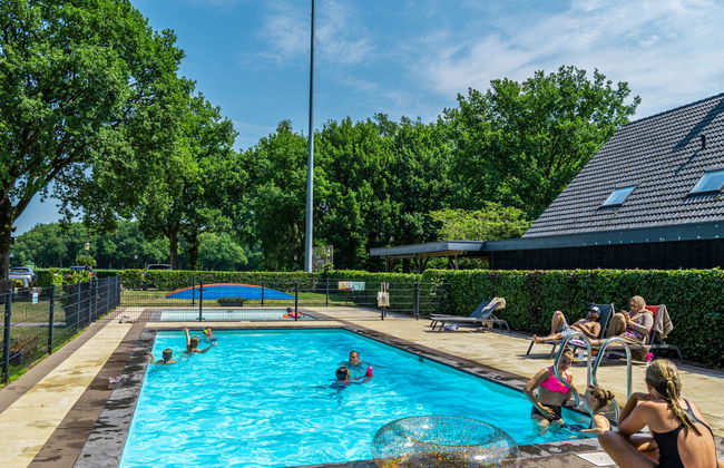 Casa de 3 quartos em IJhorst com piscina e terraço - Foto 7
