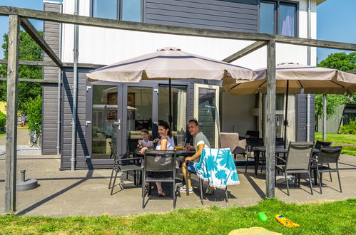 Photo 10 - Maison de 2 chambres à IJhorst avec piscine et terrasse