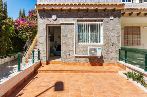 Photo 18 - Maison de 1 chambre à Torrevieja avec piscine et jardin