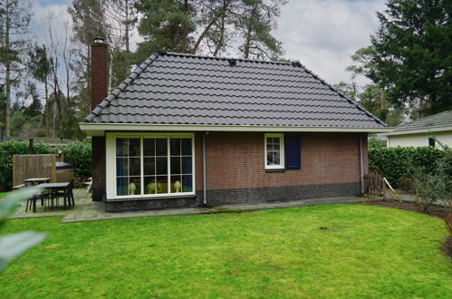 Photo 20 - Maison de 2 chambres à Beekbergen avec piscine et jardin