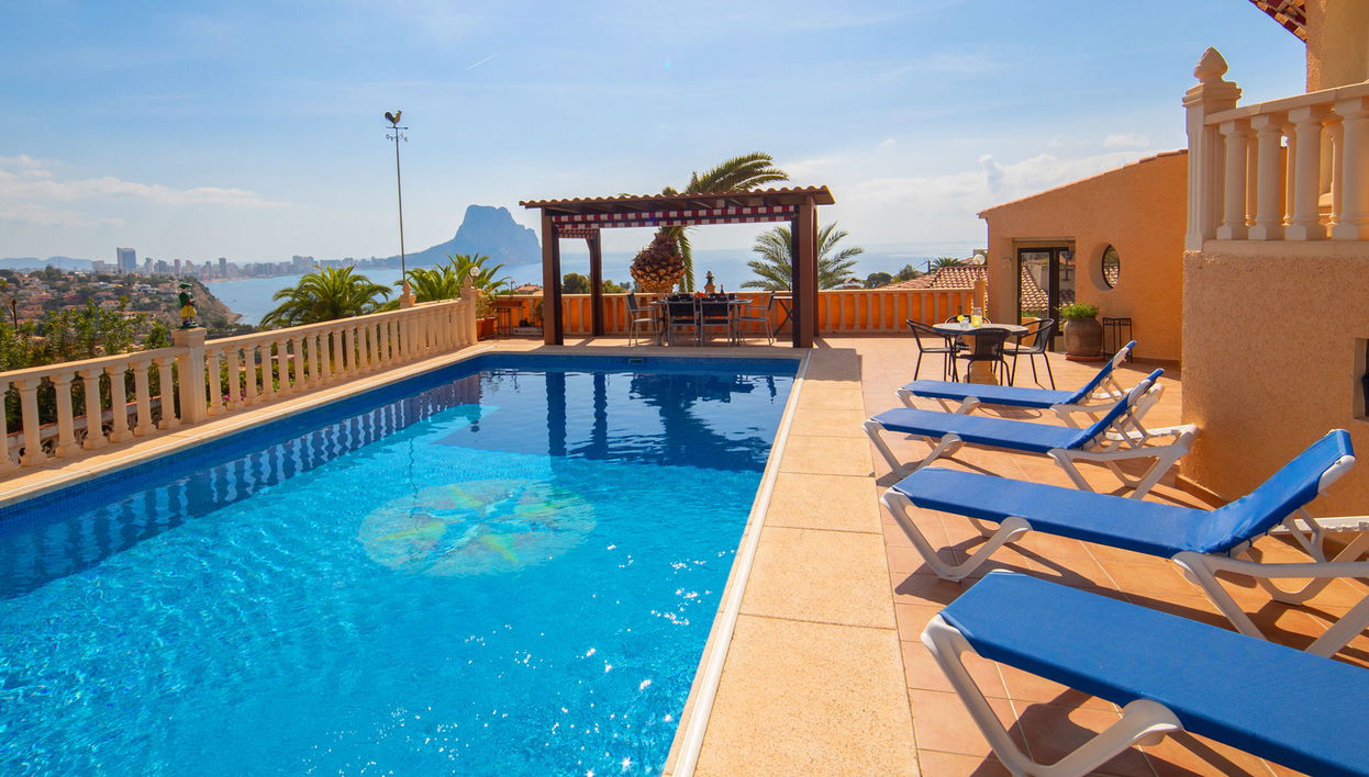 Maison de 4 chambres à Calp avec piscine privée et terrasse - Photo 1