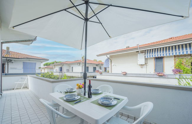 Apartment mit 3 Schlafzimmern in Viareggio mit garten und terrasse - Foto 1
