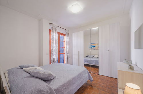 Foto 6 - Apartamento de 2 quartos em Viareggio com jardim e terraço