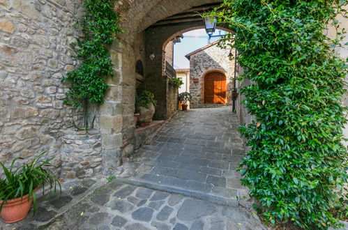 Photo 45 - Appartement de 2 chambres à Pescia avec jardin