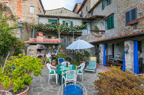 Photo 41 - Appartement de 2 chambres à Pescia avec jardin