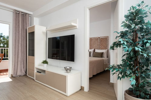 Foto 9 - Apartamento de 2 quartos em Marbella com piscina e jardim