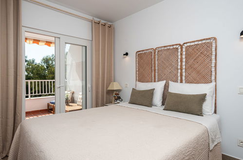 Foto 10 - Appartamento con 2 camere da letto a Marbella con piscina e vista mare