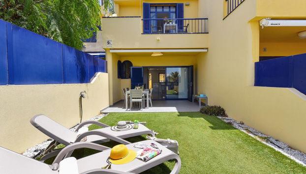 Haus mit 3 Schlafzimmern in San Bartolomé de Tirajana mit schwimmbad und garten - Foto 2
