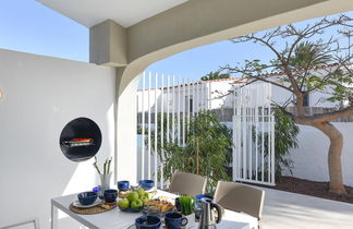 Photo 2 - Maison de 2 chambres à San Bartolomé de Tirajana avec piscine et terrasse