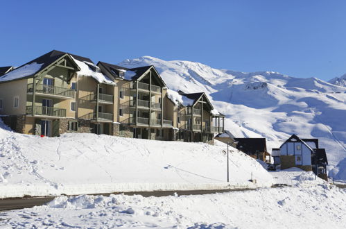 Foto 32 - Appartamento con 3 camere da letto a Germ con piscina e vista sulle montagne