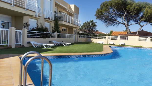 3 bedroom Apartment in Vinaròs with swimming pool and garden - Photo 2