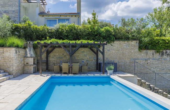 Casa de 3 quartos em Buje com piscina privada e jardim - Foto 35