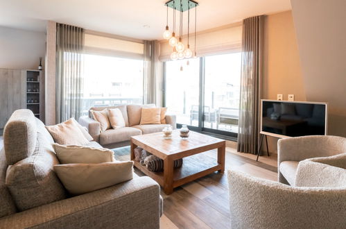 Photo 3 - 3 bedroom Apartment in Blankenberge with terrace and sea view