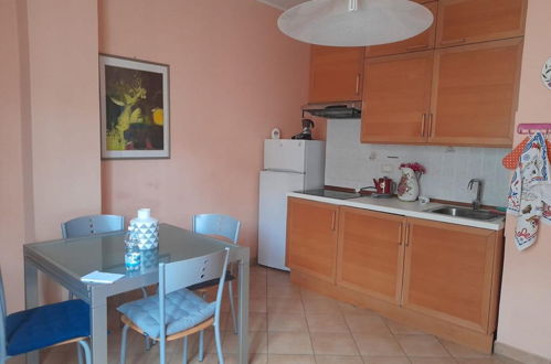 Foto 6 - Apartment mit 1 Schlafzimmer in Sanremo mit blick aufs meer