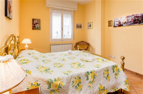 Foto 3 - Apartment mit 1 Schlafzimmer in Sanremo mit blick aufs meer