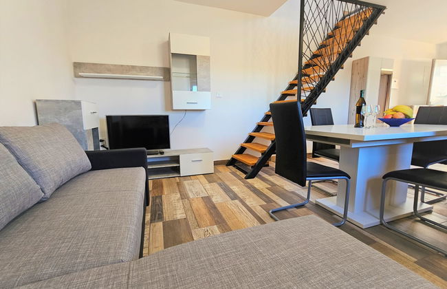 Casa de 6 quartos em Skradin com piscina privada e jardim - Foto 8