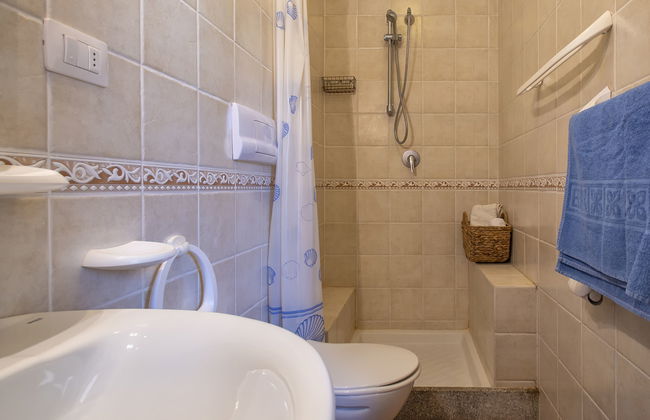 Apartamento de 3 quartos em Trinità d'Agultu e Vignola com piscina e jardim - Foto 21