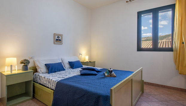 Apartamento de 3 quartos em Trinità d'Agultu e Vignola com piscina e jardim - Foto 5