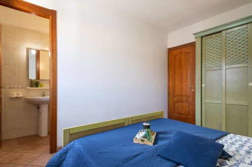 Foto 12 - Apartamento de 2 habitaciones en Trinità d'Agultu e Vignola con piscina y vistas al mar