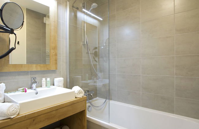 Appartamento con 3 camere da letto a Huez con piscina e sauna - Foto 20