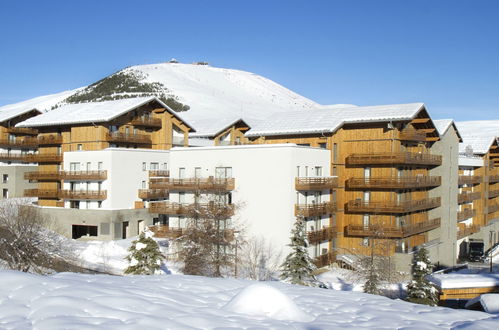 Photo 29 - 2 bedroom Apartment in Huez with swimming pool and mountain view