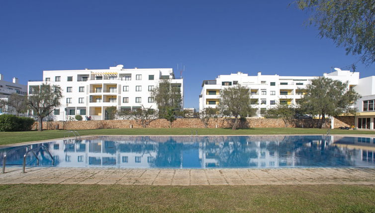 Foto 1 - Appartamento con 1 camera da letto a Silves con piscina e vista mare