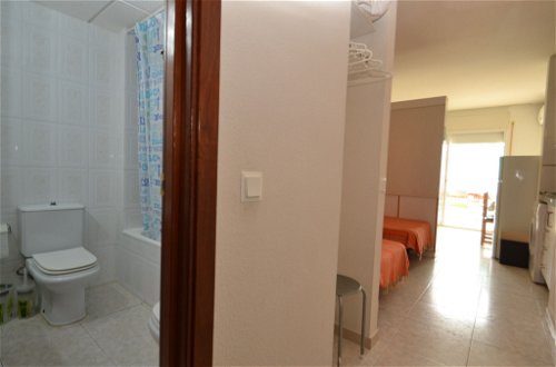 Photo 7 - Apartment in Salou with swimming pool and sea view